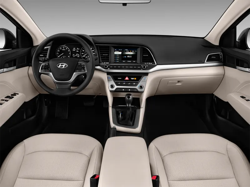 Hyundai-Elantra-2017_3