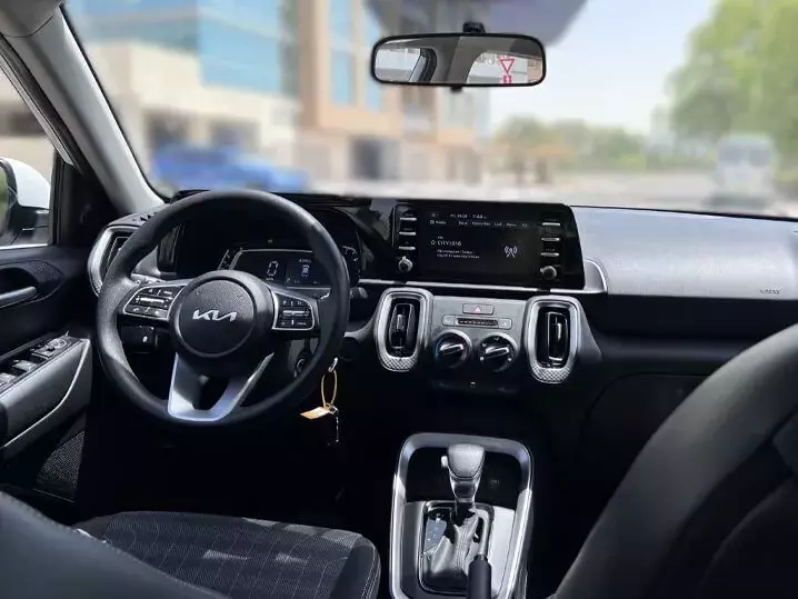 Kia Sonet 2023_3