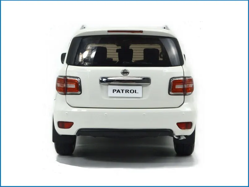 Nissan-Patrol-2018_Back