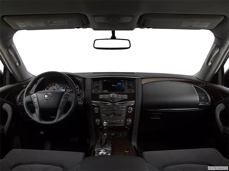 Nissan-Patrol-2018_Interior
