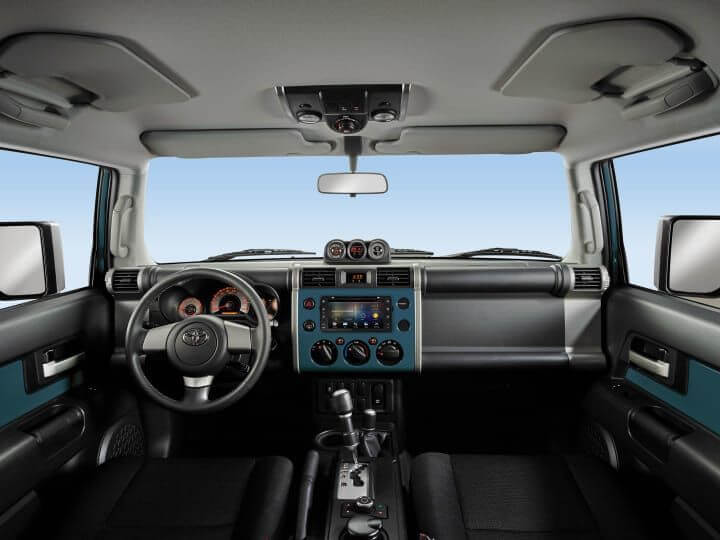toyota-fj-cruiser-interior
